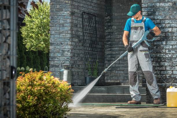 Best Graffiti Removal Services in Lewistown, IL